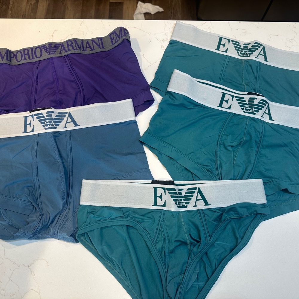 Emporio Armino - Lot of 4 Mens Trunks & 1 Brief / Underwear / Pre-owned / Large